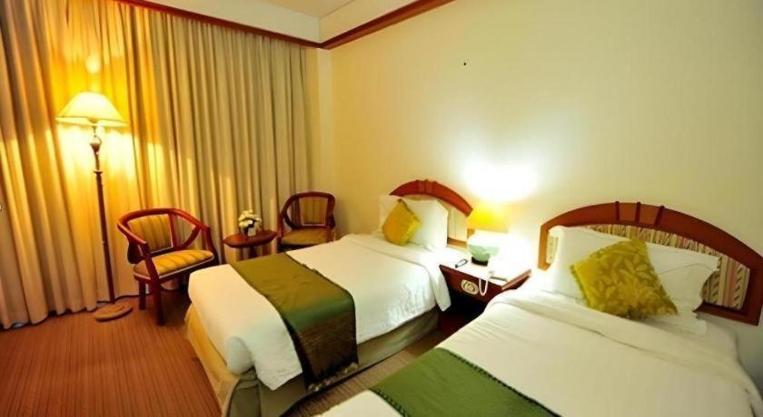 Green World Palace Hotel Songkhla Exteriér fotografie